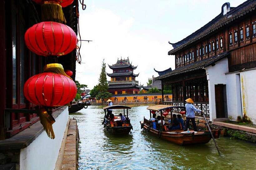 Shanghai: Zoo and Zhujiajiao Water Town Tour with Boat Ride - Deep Dive: Why This Tour Works Well