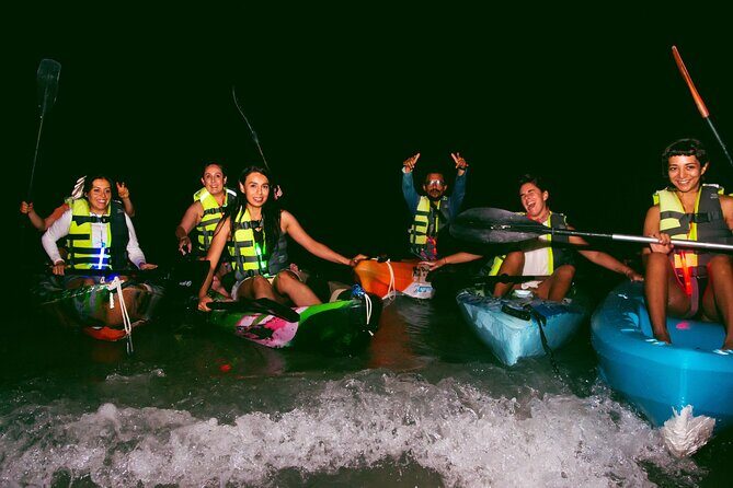 Shared Bioluminescence kayak tour in Holbox - In-Depth Review of the Bioluminescence Kayak Tour in Holbox