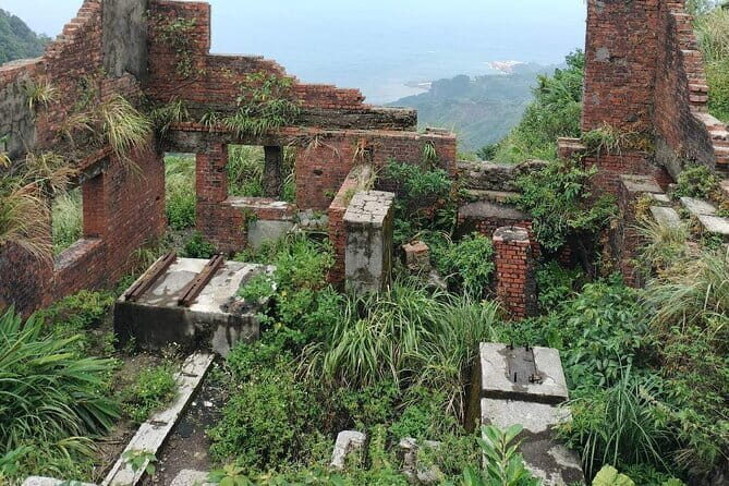 Shifen, Jiufen, Jinguashi & Gold Museum One Day Tour From Taipei - Analyzing the Value