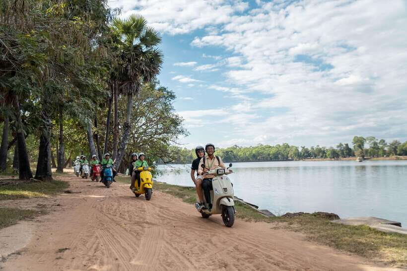 Siem Reap: Angkor Twilight & Boat Vespa Adventure - Why This Tour Offers Great Value