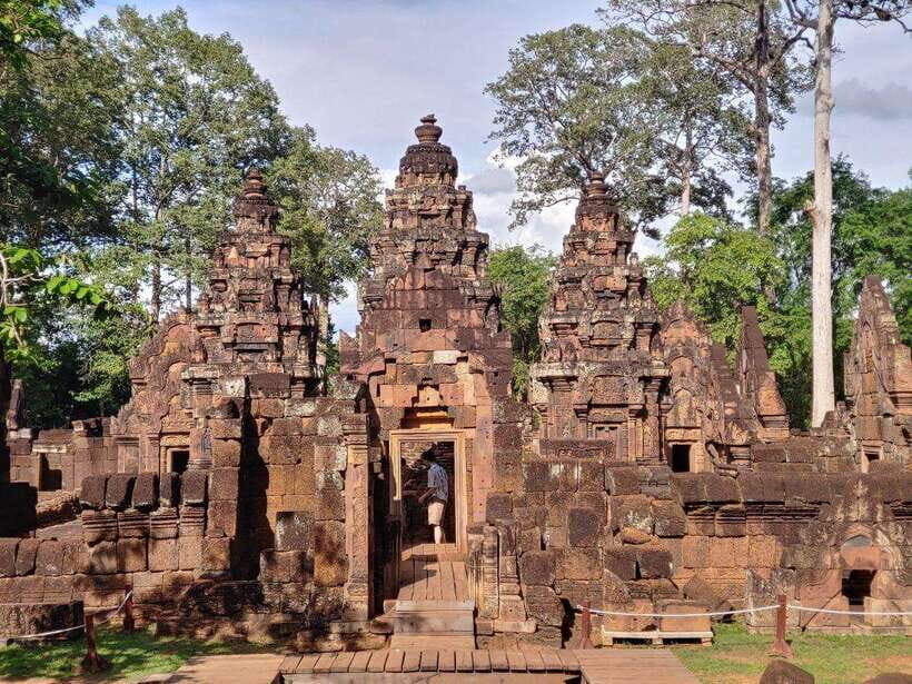 Siem Reap: Angkor Wat, Angkor Thom, and Banteay Srei Tour - The Practicalities: How It Works