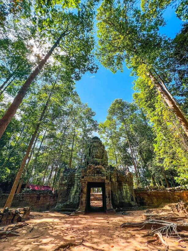 Siem Reap: Angkor Wat for Three Days Tour - Transportation, Guides, and Practicalities