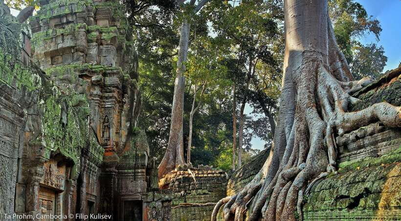 Siem Reap: Angkor Wat: Small-Group Sunrise or Sunset Tour