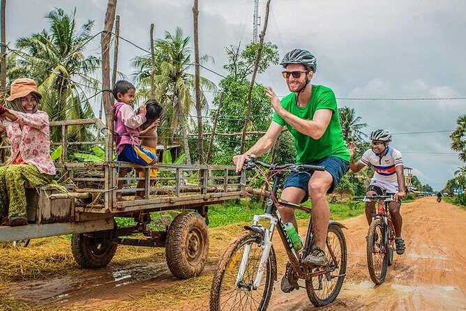 Siem Reap Countryside Guided Tour by Bike and E-Bike with Snacks - Authenticity and Local Engagement