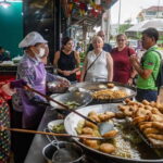 Siem Reap: Evening Foodie Vespa Tour - The Experience in Detail