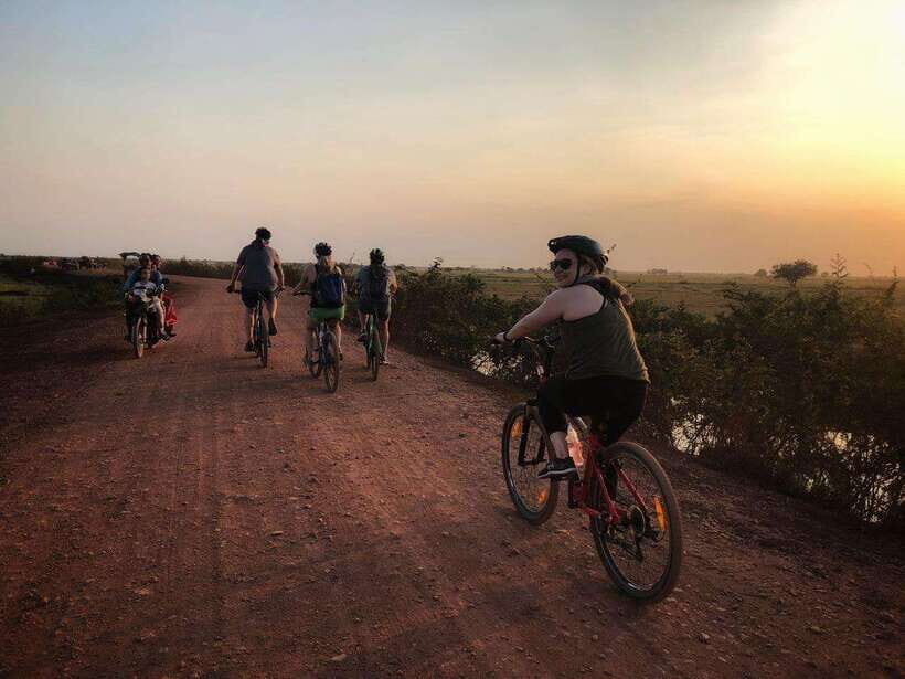 Siem Reap Half Day By Bicycle Sunset On The Bank Of Lake - A Complete Breakdown: What You Can Expect on This Unique Cambodian Ride