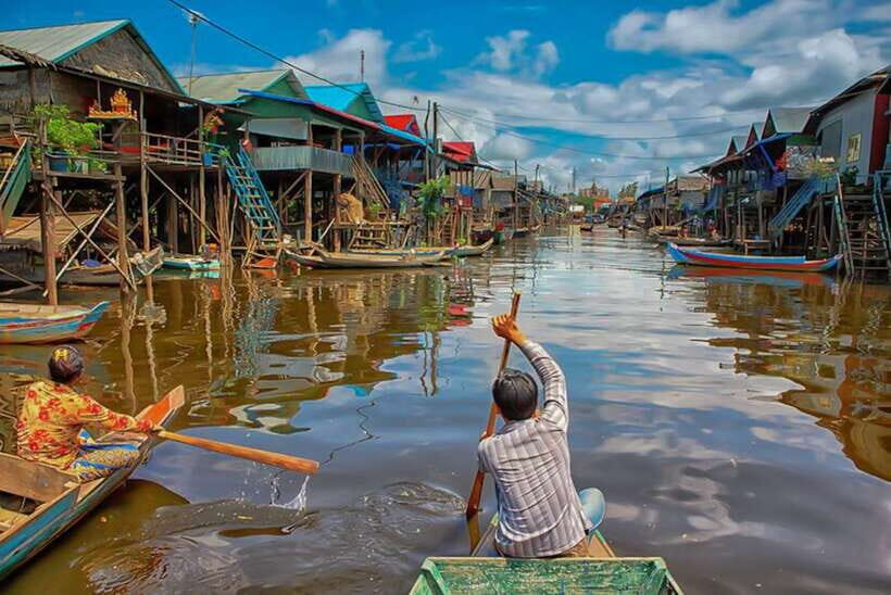 Siem Reap: Kampong Phluk Floating Village Tour with Boat - Exploring the Village: Stilted Houses and Local Life
