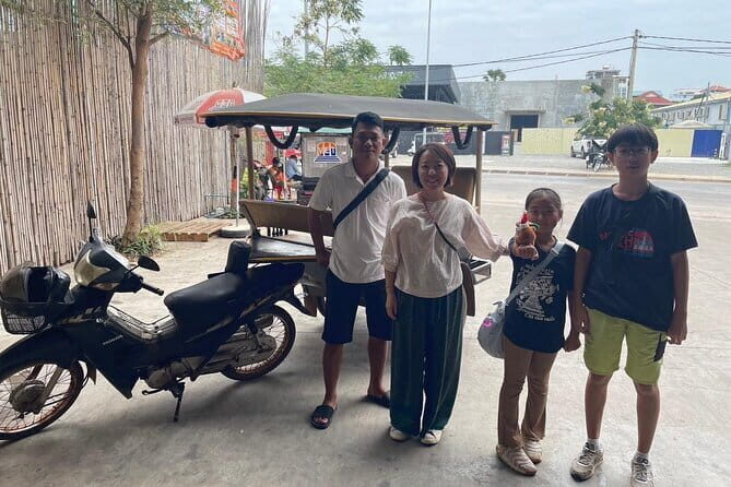 Siem Reap Temple Tuktuk Tour: Explore Angkor Wat and beyond. - A Closer Look at the Siem Reap Tuktuk Tour Experience