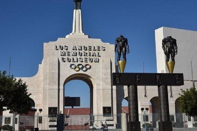Sightseeing Tour of Los Angeles from LAX Hotels - FAQs