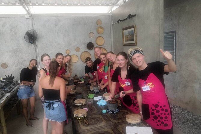 Signature Thai Cooking Course - Practical Details