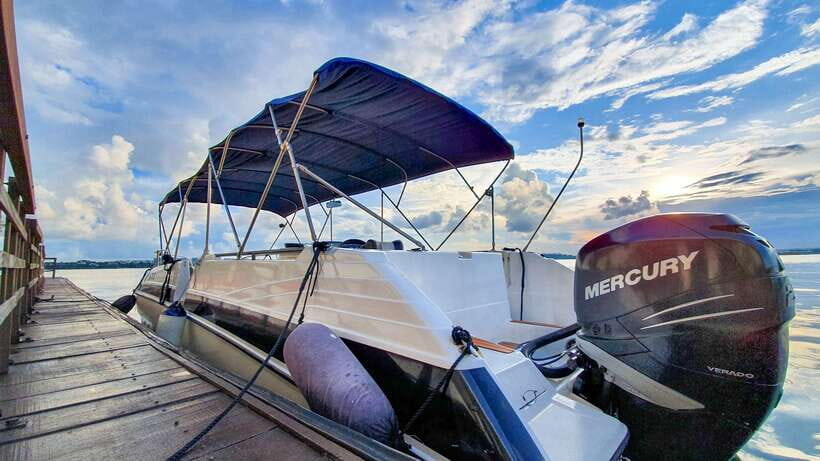 Singapore: Guided Boat Tour and Kelong Fish Farm Visit - Practical Details and Value