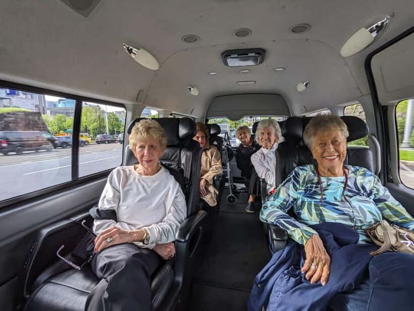 Singapore in Comfort: Private Minivan Tour Tailored for You - What to Expect from the Tour