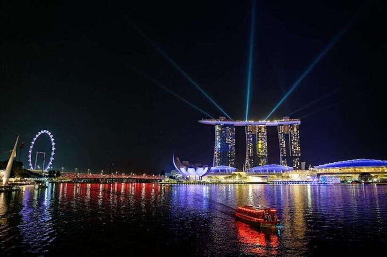 Singapore: Nighttime City Sightseeing Tour with River Cruise - A Detailed Look at the Singapore Night Tour