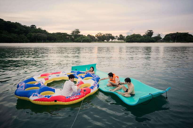 Singapore Yacht Charter onboard SunRider - Who Will Love This Experience?