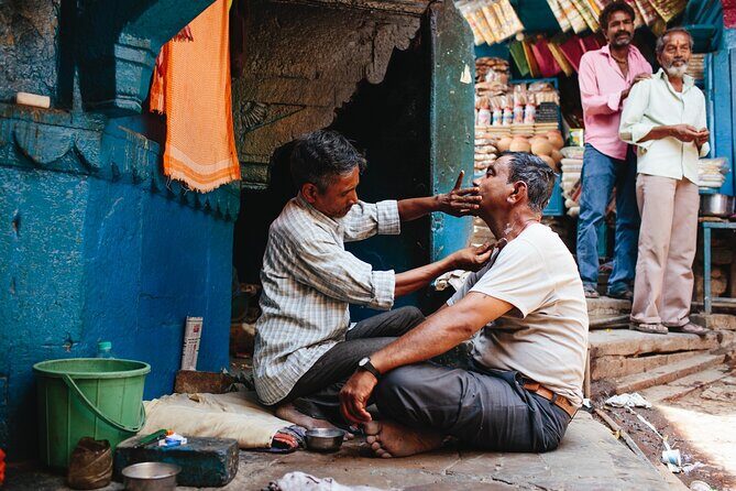 Single Walking Tour. Local culture, religion, traditions and more. Daily Tour - Authenticity and Value