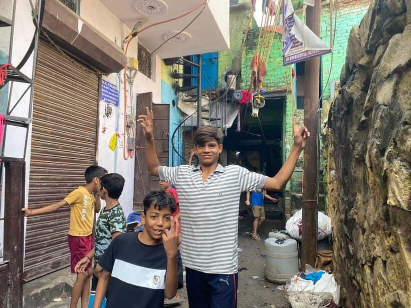 Slum Tour - Sanjay Colony Slum Guided Walking Tour in DELHI - A Deep Dive into the Sanjay Colony Slum Tour