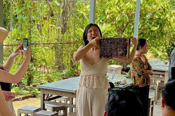 Small Group Full-Day Tour Cu Chi Tunnels and Mekong Delta - Who Should Consider This Tour?