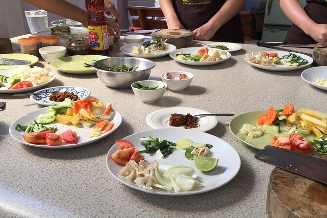 Small-Group Smart Thai Cooking Class in Krabi - An In-Depth Look at the Krabi Cooking Experience