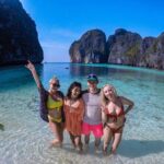 Small Groups of 20 people - Phi Phi & Bamboo Islands with Lunch - Who Is This Tour Best For?