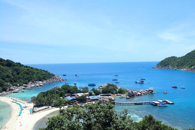 Snorkel Tour to Koh Nangyuan and the hidden bays of Koh Tao onboard the Oxygen - What to Expect on this 7-Hour Snorkel Tour