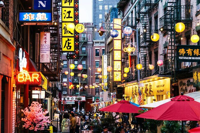 SoHo, Little Italy, and Chinatown NYC Guided Walking Tour - A Deep Dive into the Tour Experience