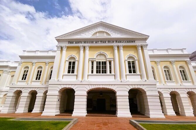 Splendour of Colonial Singapore Walking Tour with Lunch - Who Should Consider This Tour?