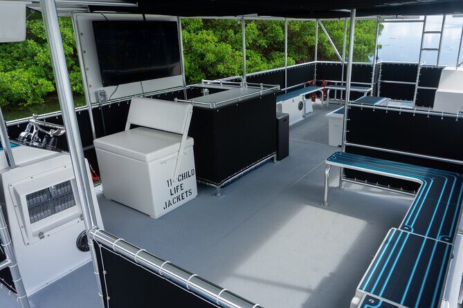 St. Pete Booze Cruise 21+ (All You Can Drink Pass Available) - Summary of the Experience