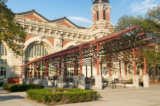 Statue of Liberty and Ellis Island Tour - Analyzing the Value