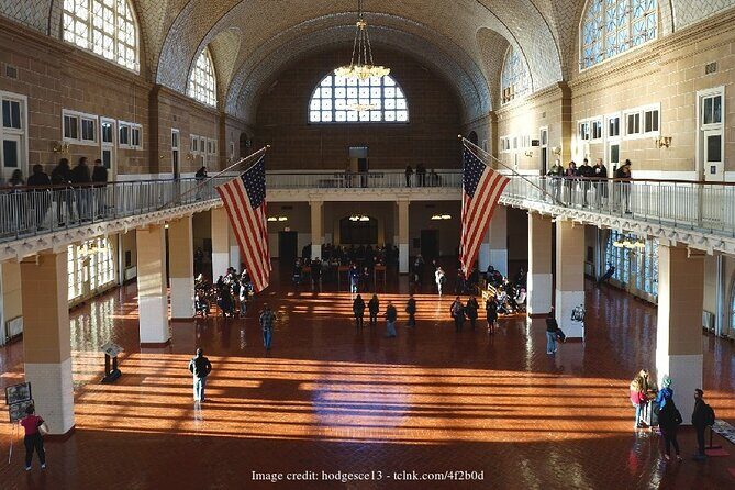 Statue of Liberty & Ellis Island: Private Half-Day Guided Tour - In-Depth Look at the Experience