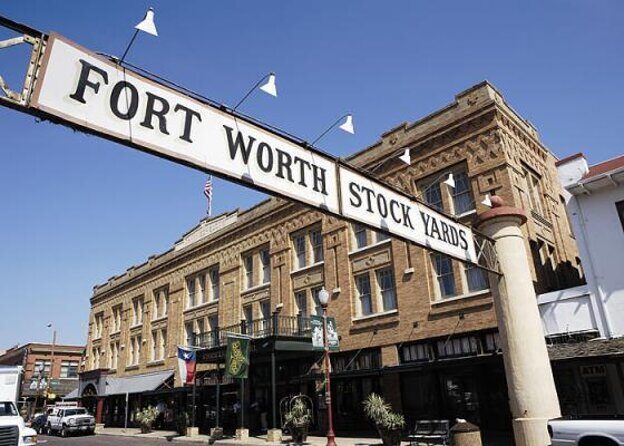 Stockyards History Tour Fort Worth Pub Crawl - FAQ