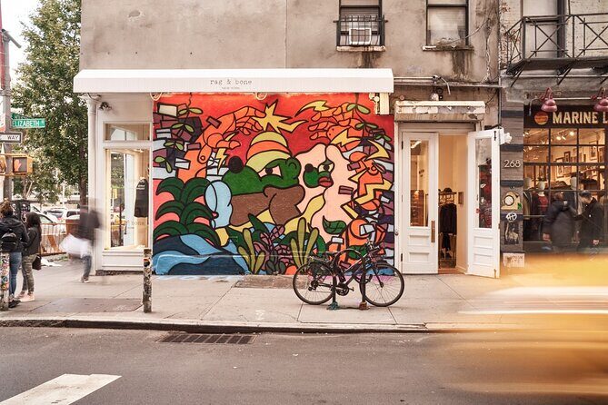 Street art tour at Soho - The Value of This Experience