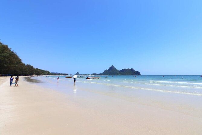 Stunning Ao Manao Bay & Prachuabkirikhan Private Guided Tour of Hua Hin - Who Will Love This Tour?