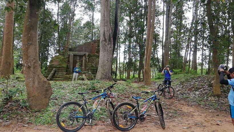 Sunrise Cycling Of Angkor Wat Temple - An In-Depth Look at the Sunrise Cycling Tour