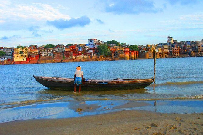 Sunrise in Banaras with Ganga Aarti (2 Hours Guided Walking Tour) - Practical Aspects to Consider