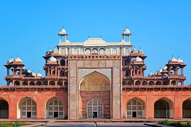 Sunrise Taj Mahal, Agra Fort, Akbar's Tomb and Moonlit Garden Private Tour - Why This Tour Offers Value