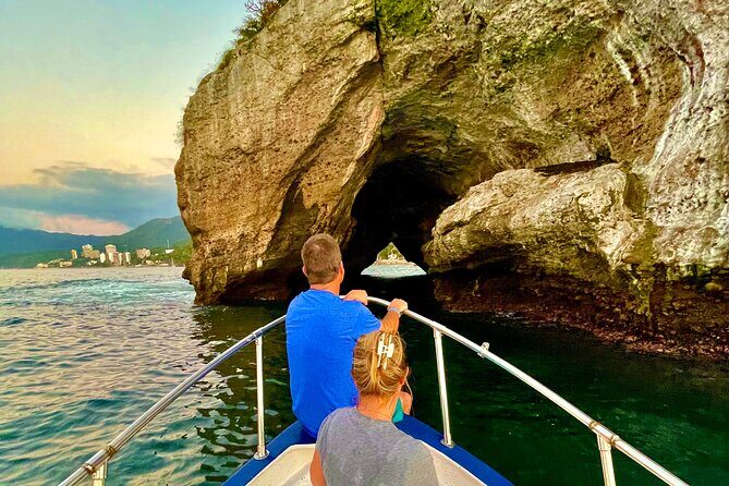 Sunset and Bioluminescence Boat Tour at Los Arcos Islands - An In-Depth Look at the Tour Experience