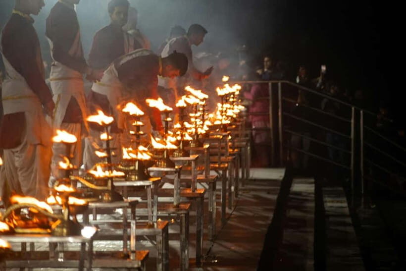 Sunset Boat Ride with Evening Aaarti ceremony varanasi - What You Need to Know Before Booking