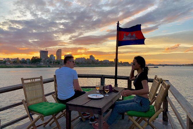 Sunset Cruise with unlimited beer & soft drinks -English speaking guide on board - Experience the Best of Phnom Penh by Water