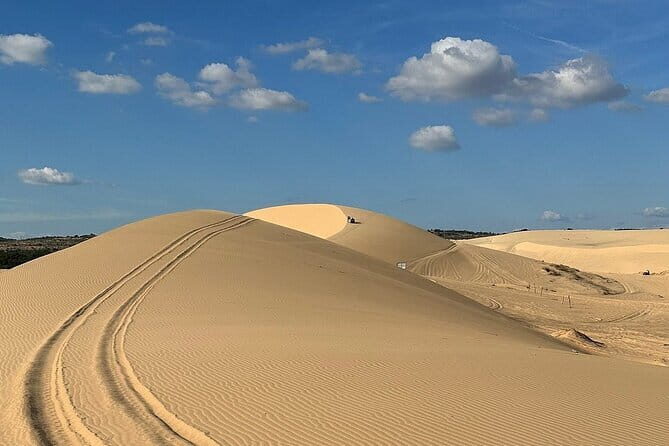 Sunset Magic at Mui Ne Sand Dunes - An Unforgettable Experience - What Travelers Say