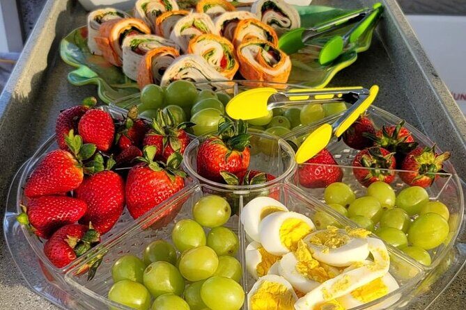 Sunset Sail Experience by Catamaran in Waikiki - The Experience in Detail: What to Expect on the Sunset Sail in Waikiki