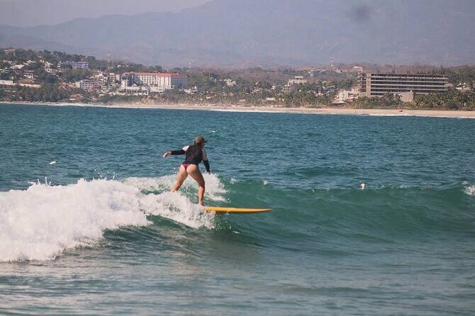 Surf lessons in Puerto Escondido - The Value of This Surf Lesson