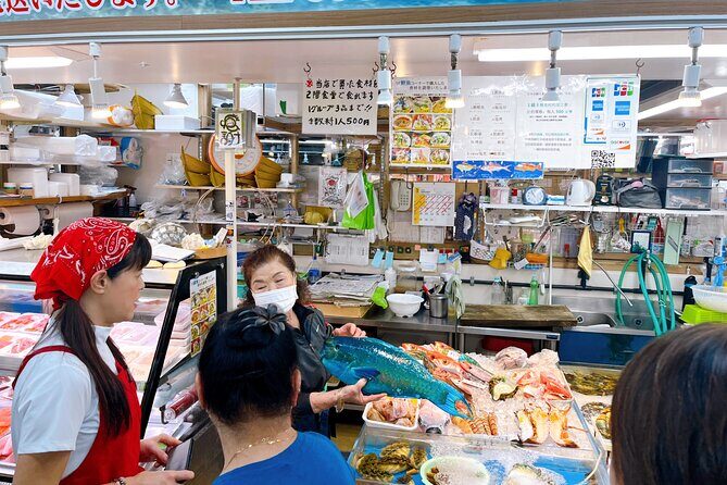Sushi Making Experience Class in Naha Makishi Public Market - Who Will Love This Experience?