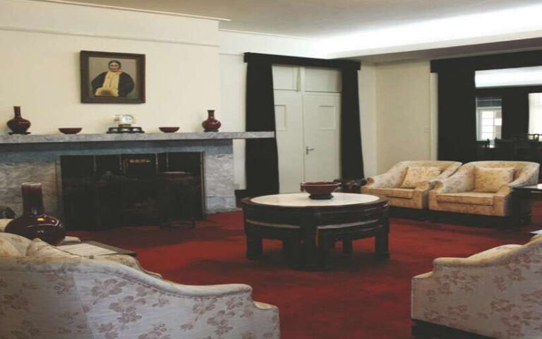 Taipei: Chiang Kai-Shek Shilin Residence Ticket - In-Depth Look at the Chiang Kai-Shek Shilin Residence Tour