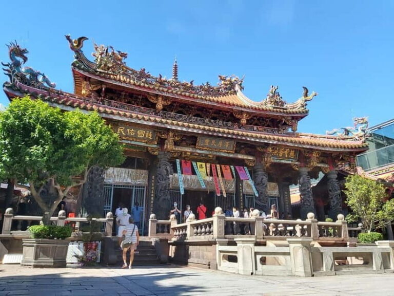 Taipei: Morning City Tour with National Palace Museum Entry - In-Depth Look at the Tour Experience