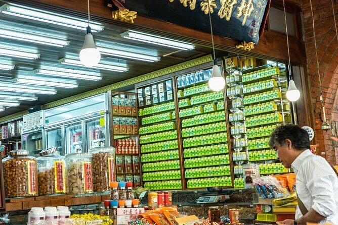 Taipei Street Food & Night Market Tour with a Local: Private & Custom - FAQ