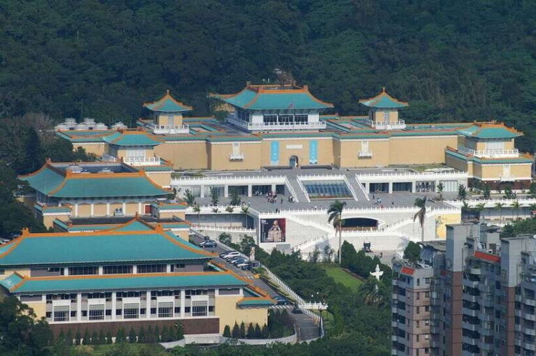 Taiwan: National Palace Museum E-Ticket - In-Depth Review: Why the National Palace Museum is a Must-Visit