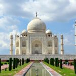 Taj Mahal Luxury Day Trip from Delhi with Executive Class Train - Who Should Book This Tour?