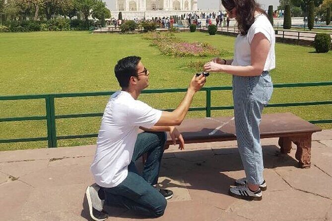 Taj Mahal Skip-The-Line Entry Tickets with Guided Tour - Adding the Agra Fort