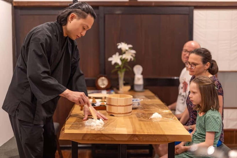 Takayama: Onigiri and miso soup making at a buddhist temple - An In-Depth Look at the Experience