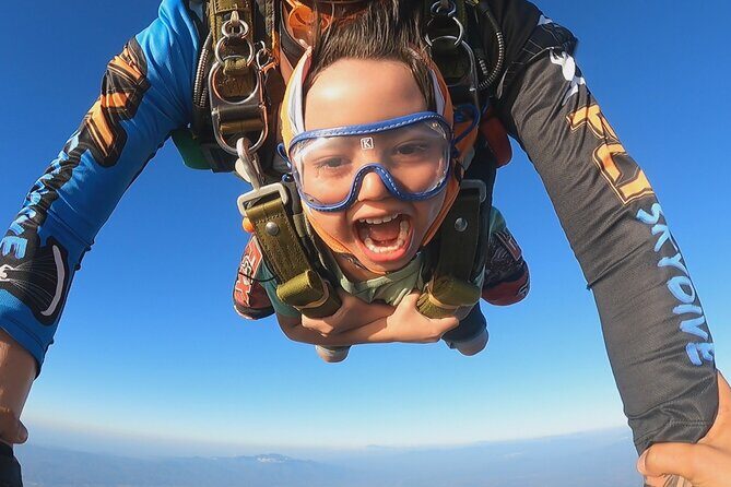 Tandem Skydive in Puerto Vallarta With Beach Landing - Why This Skydiving Trip Offers Great Value